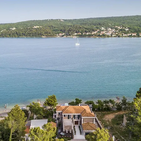 Sophina Palace * Čižići