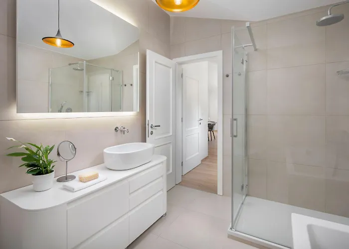 Villa Sophina Palace