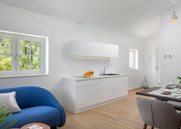 Sophina Palace Villa